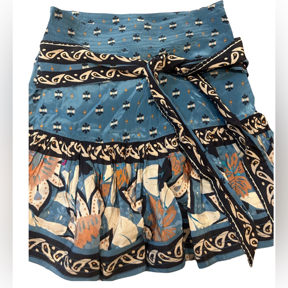 FARM Rio Blue Ainika Chill Mini Skirt | NWT | Size M - Picture 5 of 10